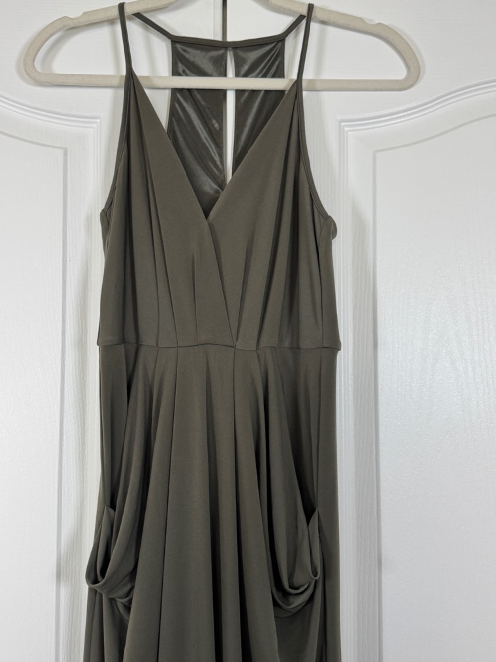BCBGeneration V Neck Drape Hourglass Midi Dress with Pockets Olive Green XS - Picture 4 of 9